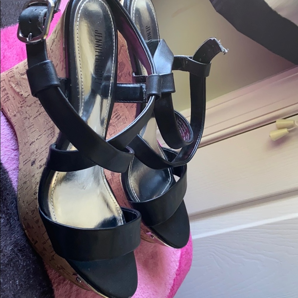 This beautiful shoes for women